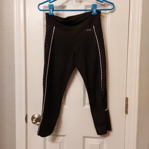 Lorna jane premium black crops